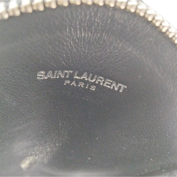 ✨🛍️ Saint Laurent Rare Glitter and Diamond Embroidered Key Pouch Bag Charm - Picture 7 of 8